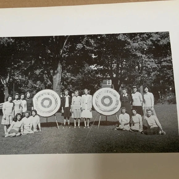 WW II era,  HACKETTSTOWN NJ HIGH SCHOOL YEAR BOOKS - Picture 11 of 16